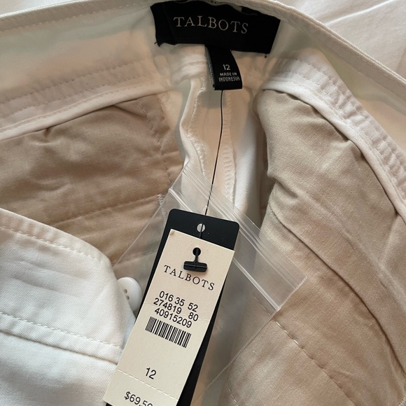 Capris - Picture 3 of 4